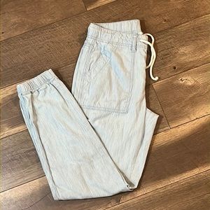 American Eagle Tomgirl Joggers